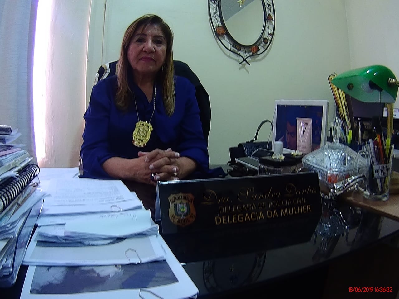 POLÍCIA CIVIL INDICIA POR FALSA COMUNICAÇÃO DE CRIME UMA MULHER QUE AFIRMOU TER SIDO TORTURADA, ESTUPRADA E MANTIDA EM CATIVEIRO POR MEMBROS DE UMA FACÇÃO CRIMINOSA